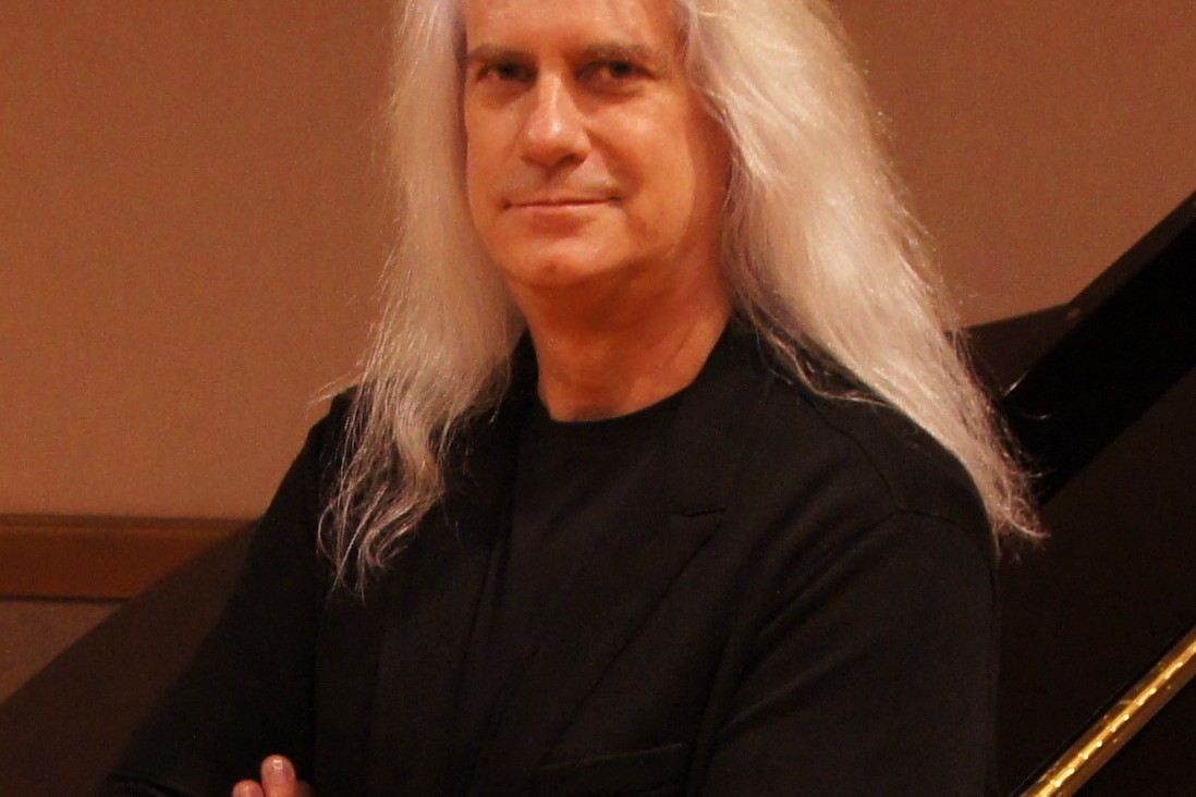 Dr. Daniel Walker