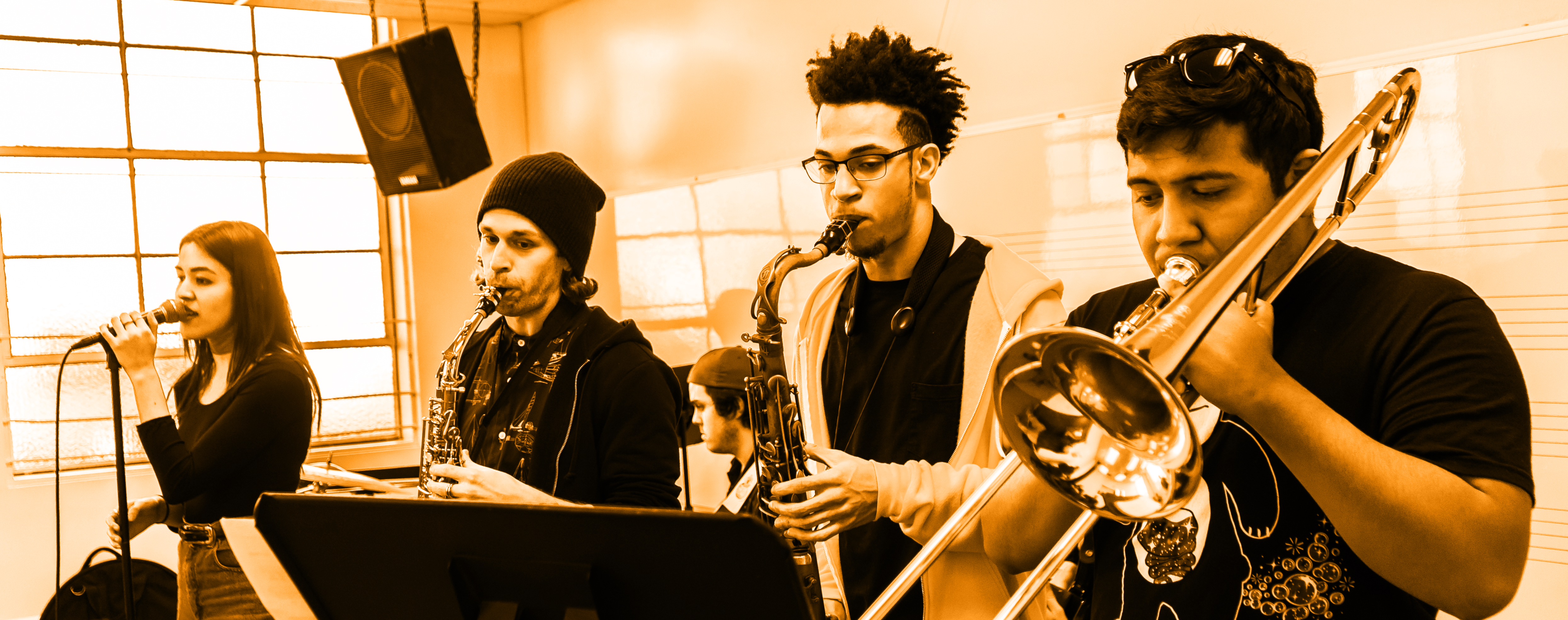 Horn trio on Stage